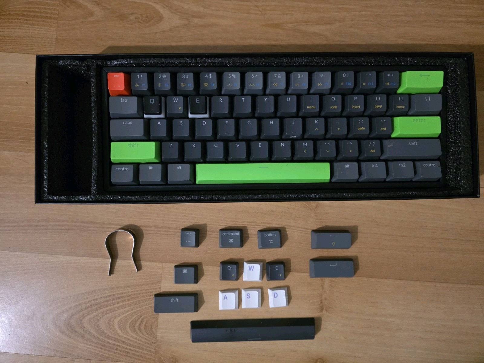 Hotswappable Keychron K12 Mechanical Wireless, RGB Backlight, Metal Brown Switch