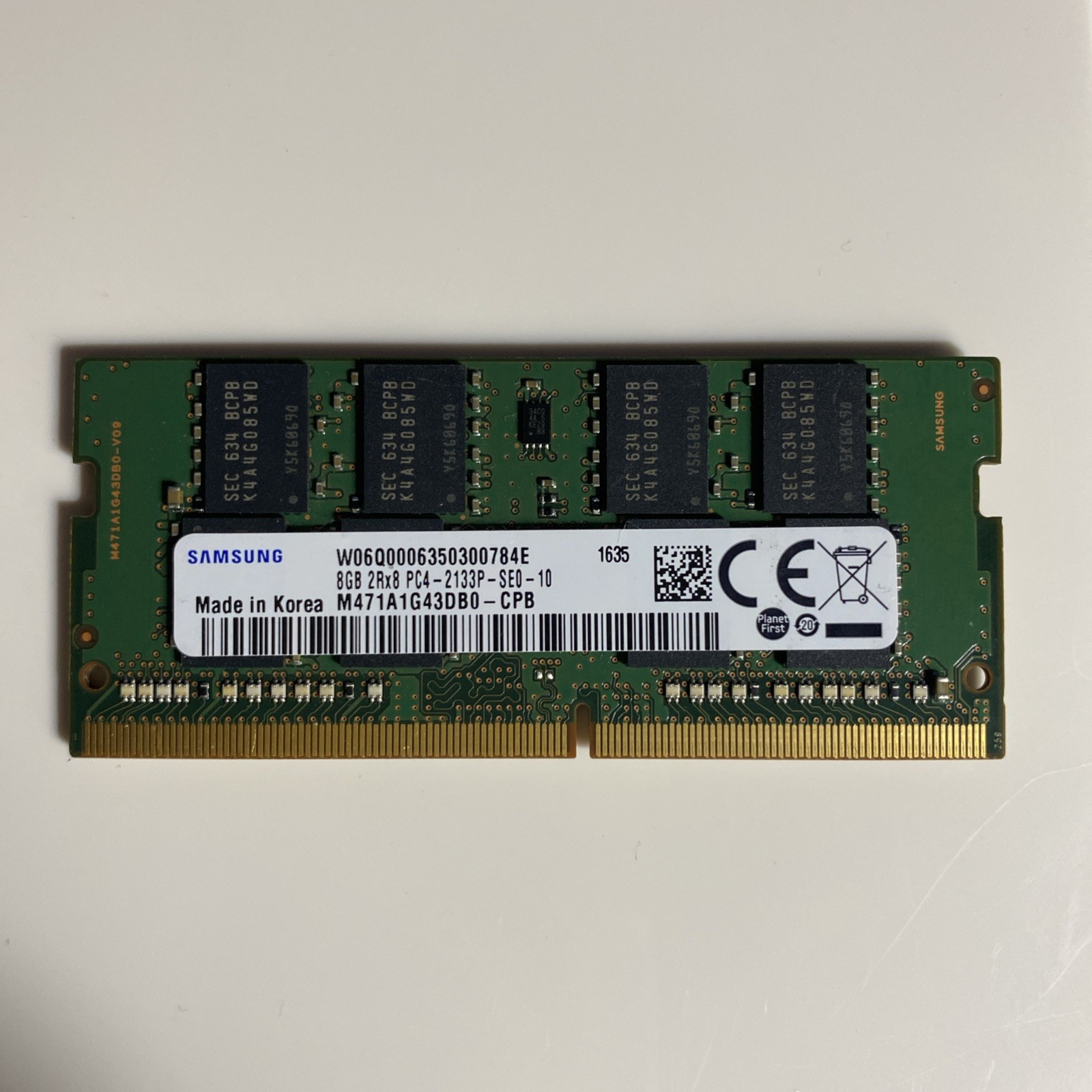 Samsung 8GB 2Rx8 PC4-2133P Laptop Memory M471A1G43DB0-CPB