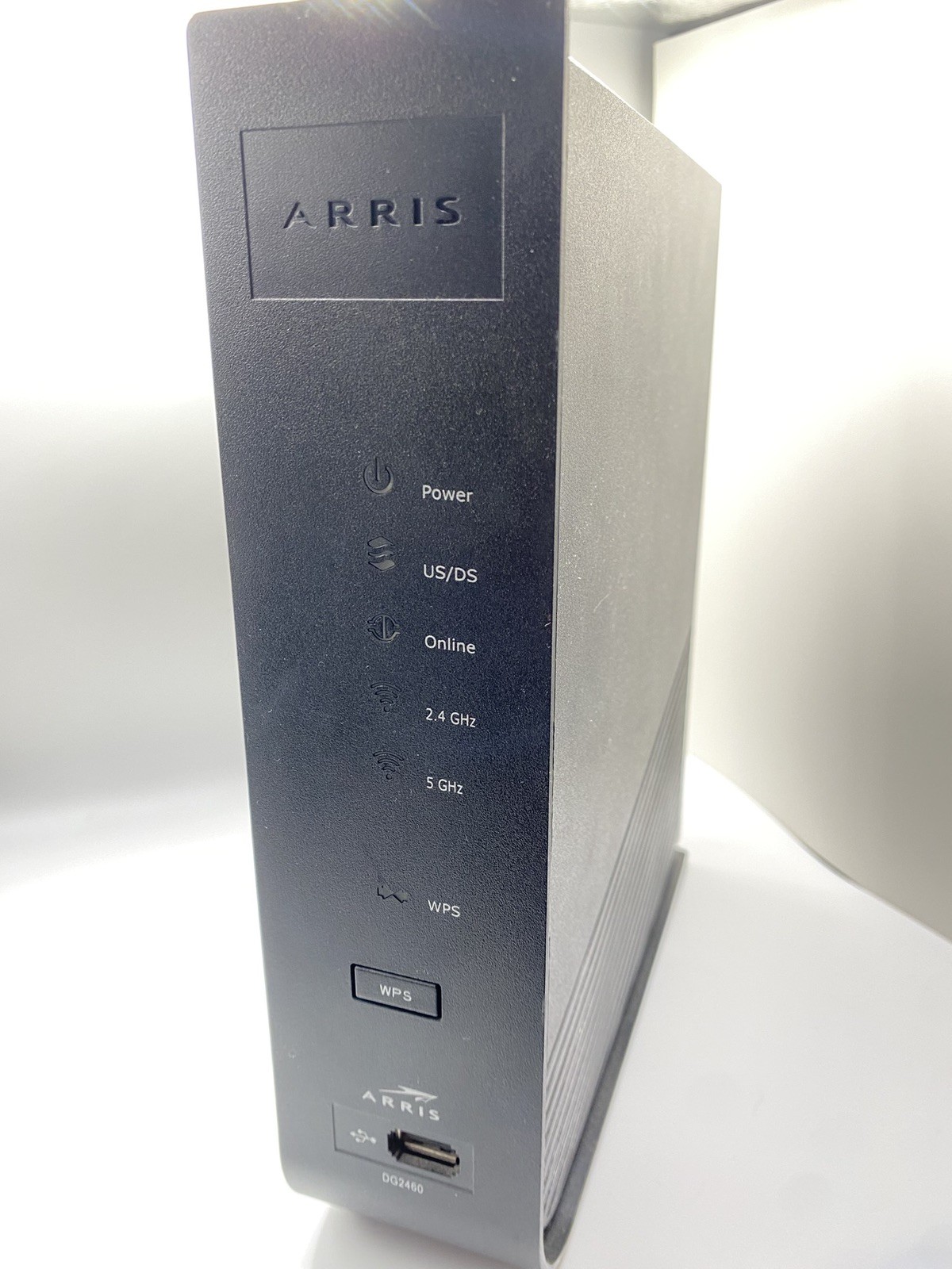 Arris DG2460A 4-Port Dual Band Wireless DOCSIS 3.0 Cable Modem Router w/ Cord