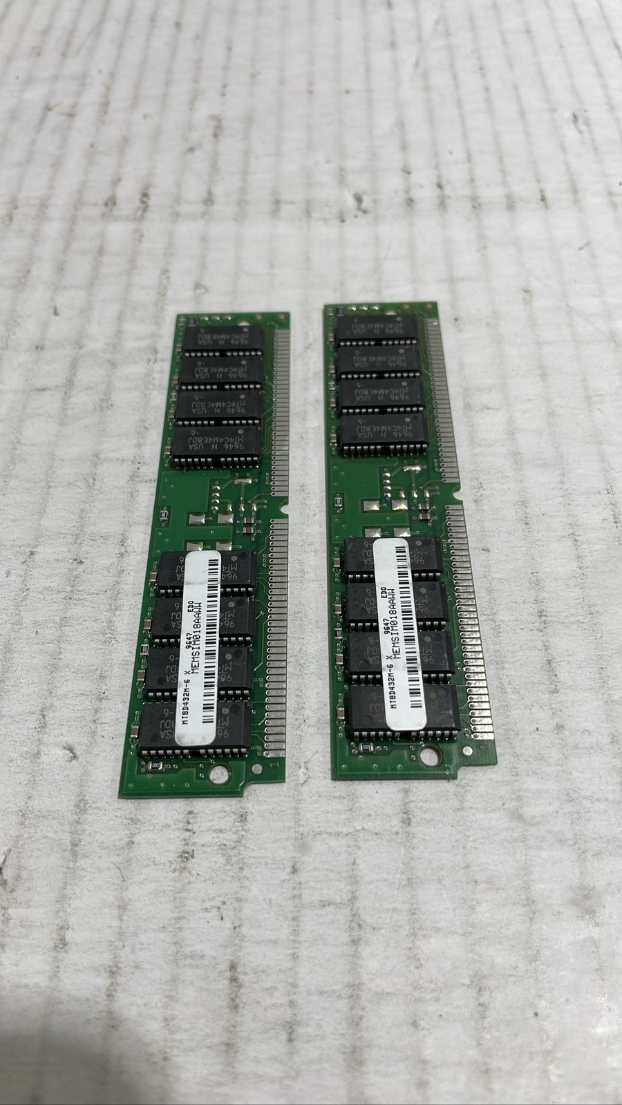 Micron 32MB 2x16MB 72-Pin SIMM EDO 60ns MT4C4M4E8DJ-6 RAM Lot Of 2