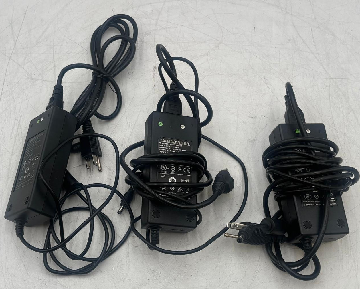 Lot of 3 EDACPOWER ELEC. 20V/6A Barrel Connector AC Adapter (EA11013M-200)