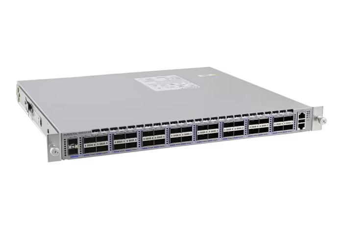 Arista DCS-7050CX3-32S-R  7050X3, 32x100GbE QSFP28, 2x SFP+  w/ KIT-2POST-1U-NT
