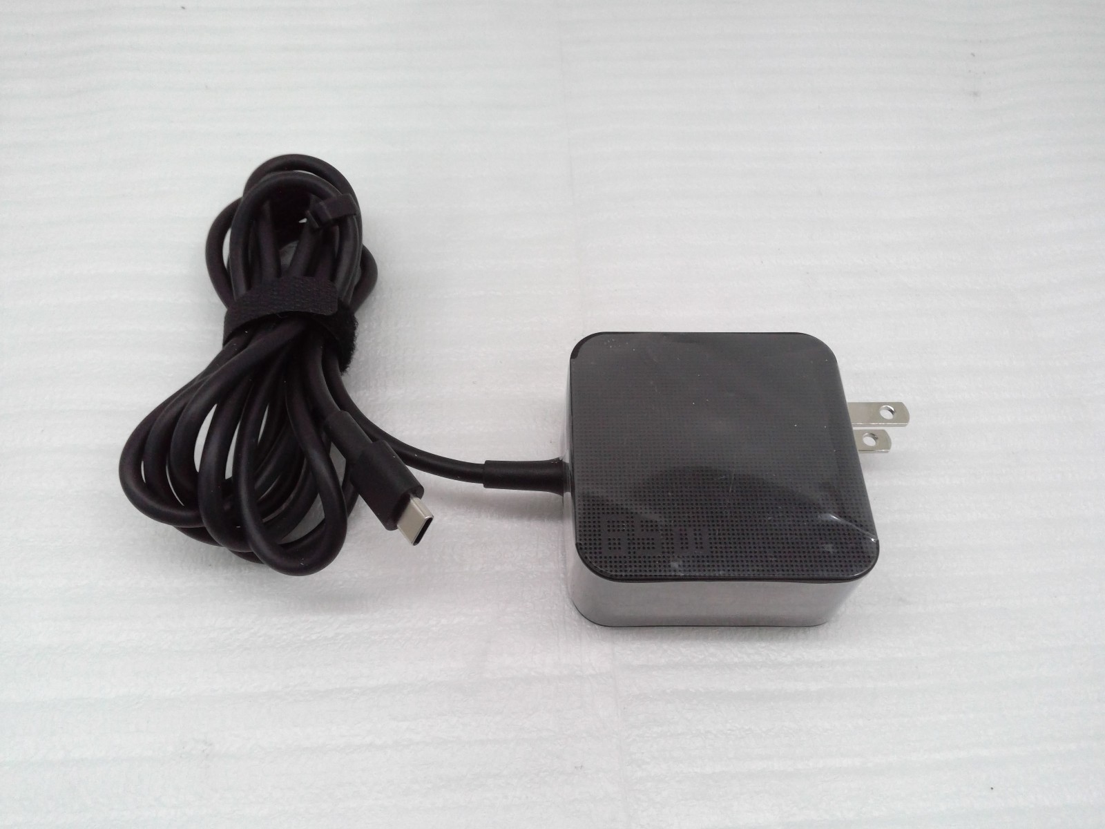 Genuine Asus Zenbook DUO UX8406 UX8406CA-PS99T AC Adapter Charger ADP-65JW Y