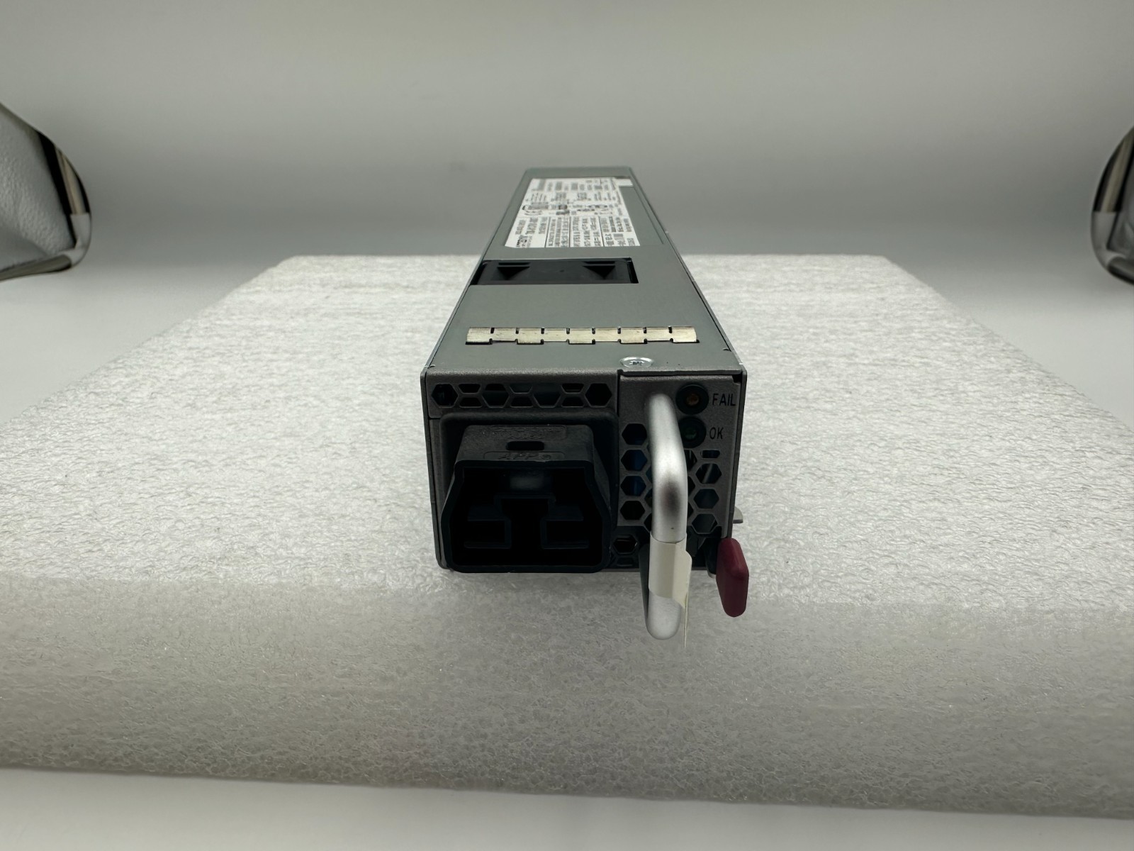 Cisco NXA-PHV-1100W-PI Nexus 1100W Platinum HV-AC-DC Power Supply  DC POWER PI