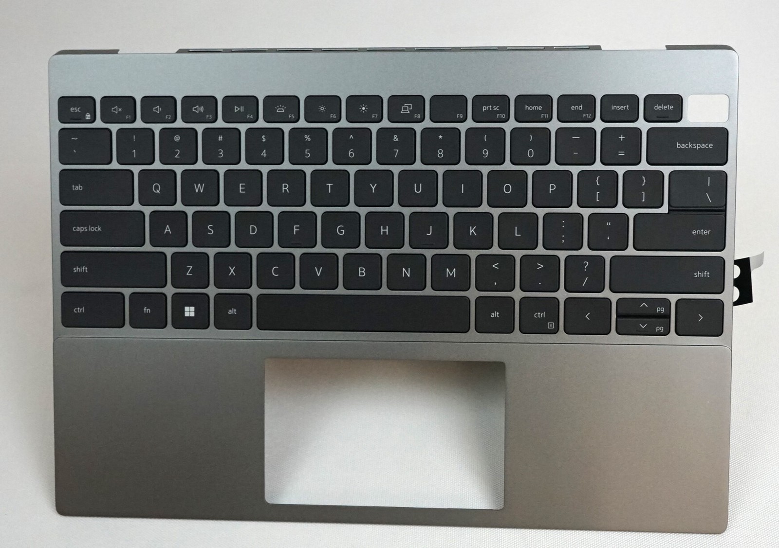 Components Dell N8YY6 79-key US-layout QWERTY Backlit Keyboard and Palmrest
