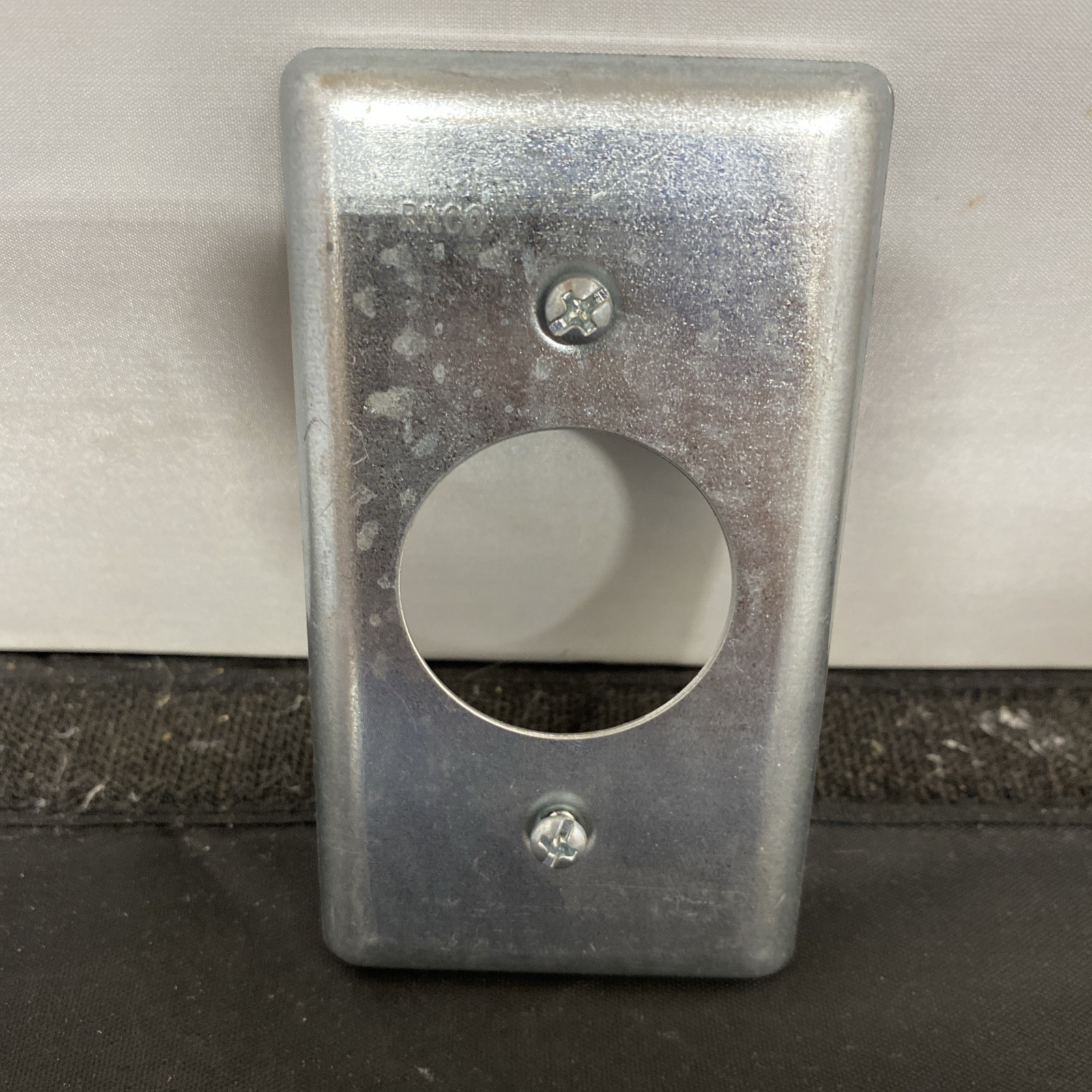 RACO 863 Electrical Box Cover,Handy,4-1/4 in. 4YF18