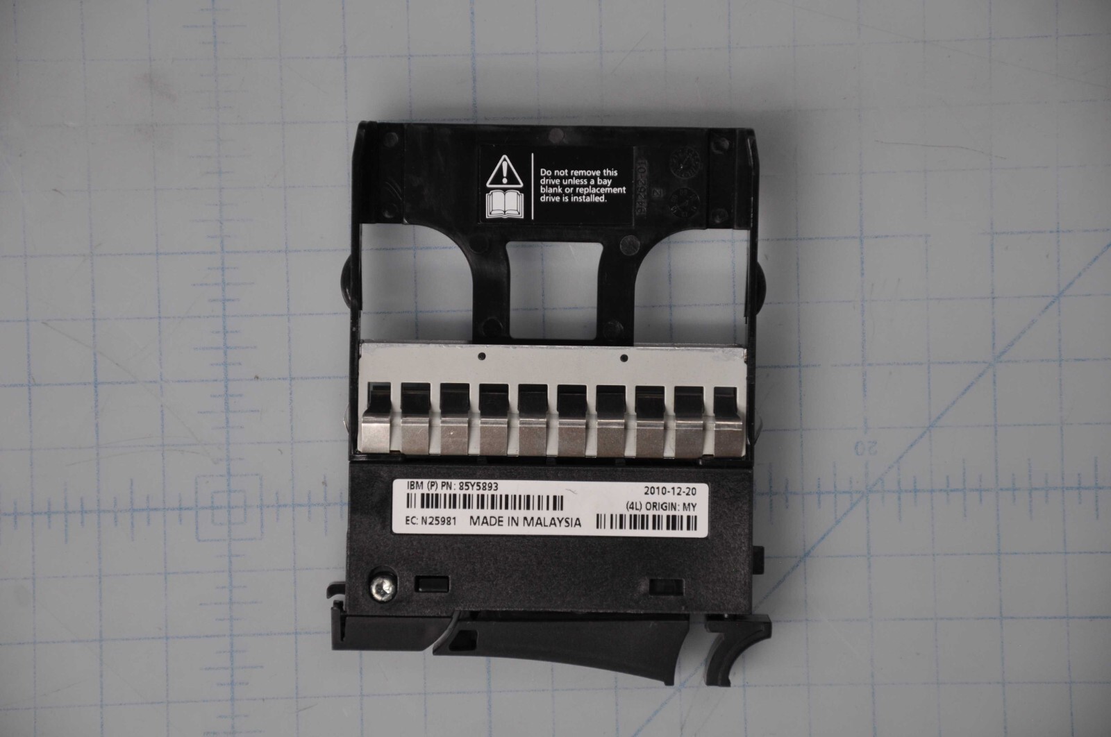 IBM V7000 Filler Hard Drive 85Y5893