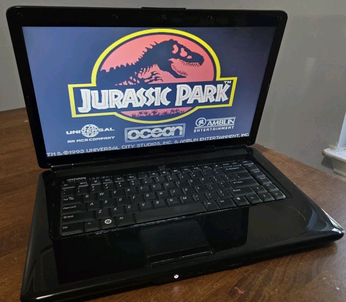 RESTORED RETRO GAMING WINDOWS XP DELL LAPTOP DVD PLAYER CD BURNER DOS BOX 