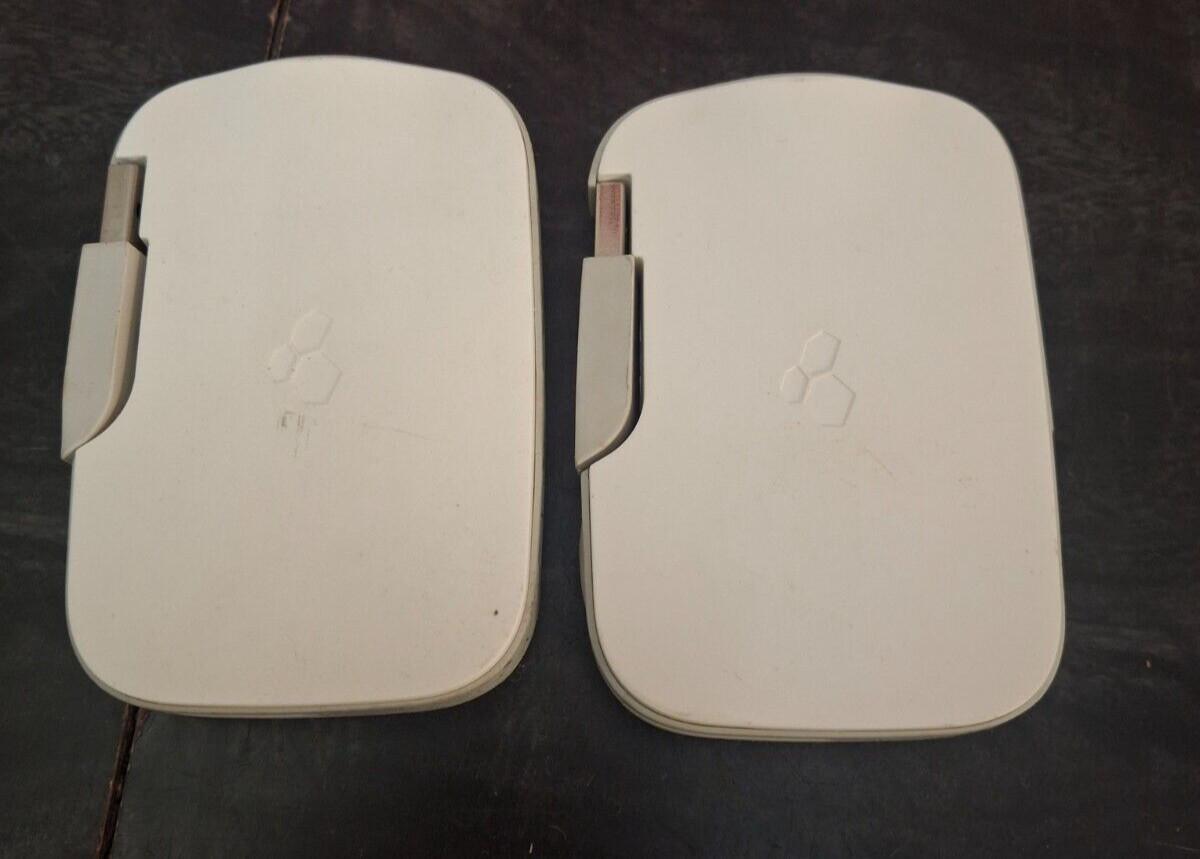 Kanex 3-Port Hub w/ Ethernet Port Plug USB3GBIT3X White 2-Pack Lot