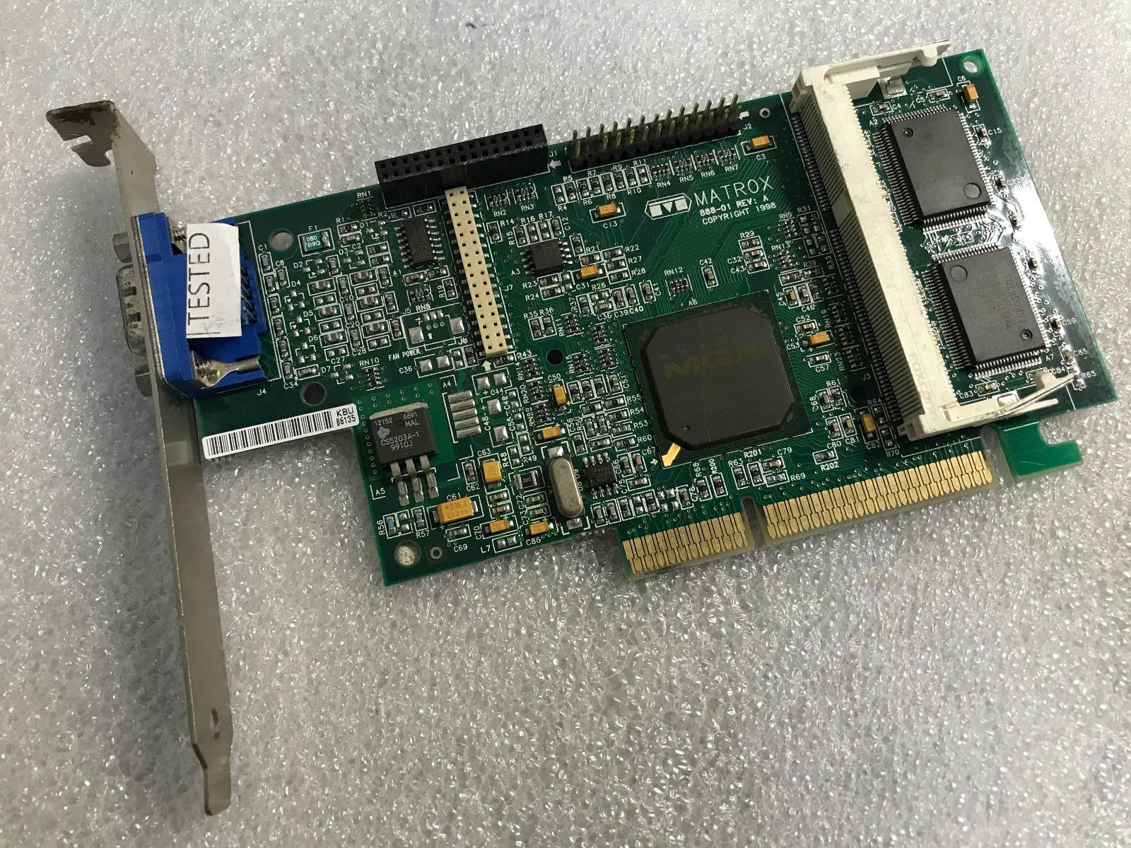 Matrox MGA-G200A-D2, G2+DMILA/8/OEM 888-01 AGP Graphics Card