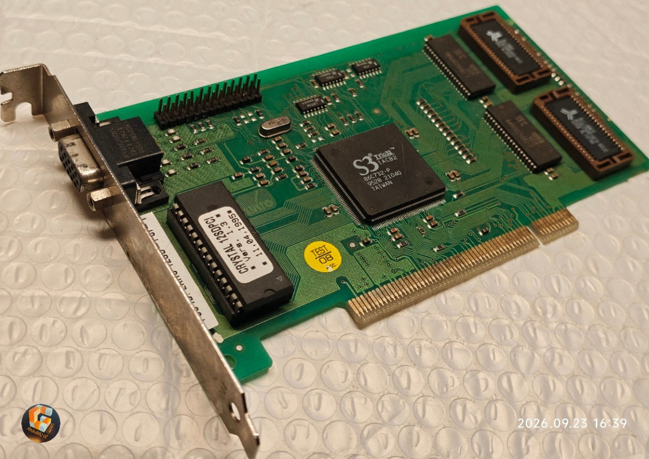 1995 PCI VGA Video Card Miro miroCRYSTAL 12SD PCI  (S3 Trio32 86C732-P) 2 MB RAM