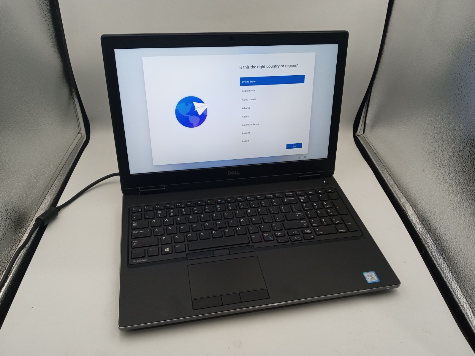 Dell Precision 7530 15.6" Laptop Intel i7-8750H 16GB RAM 128GB SSD W11 P1000 -RR