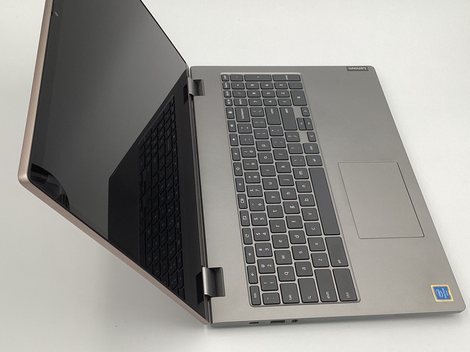 Lenovo Chromebook C340-15 15.6" Touchscreen Intel Celeron 4GB RAM 64G 1920x1080