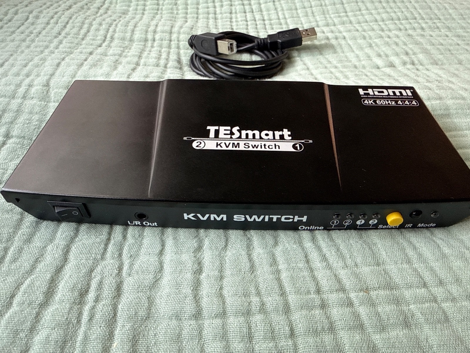 TESmart 8 Port HDMI KVM Switch 4K 60Hz HKS0201A2U Tested Working