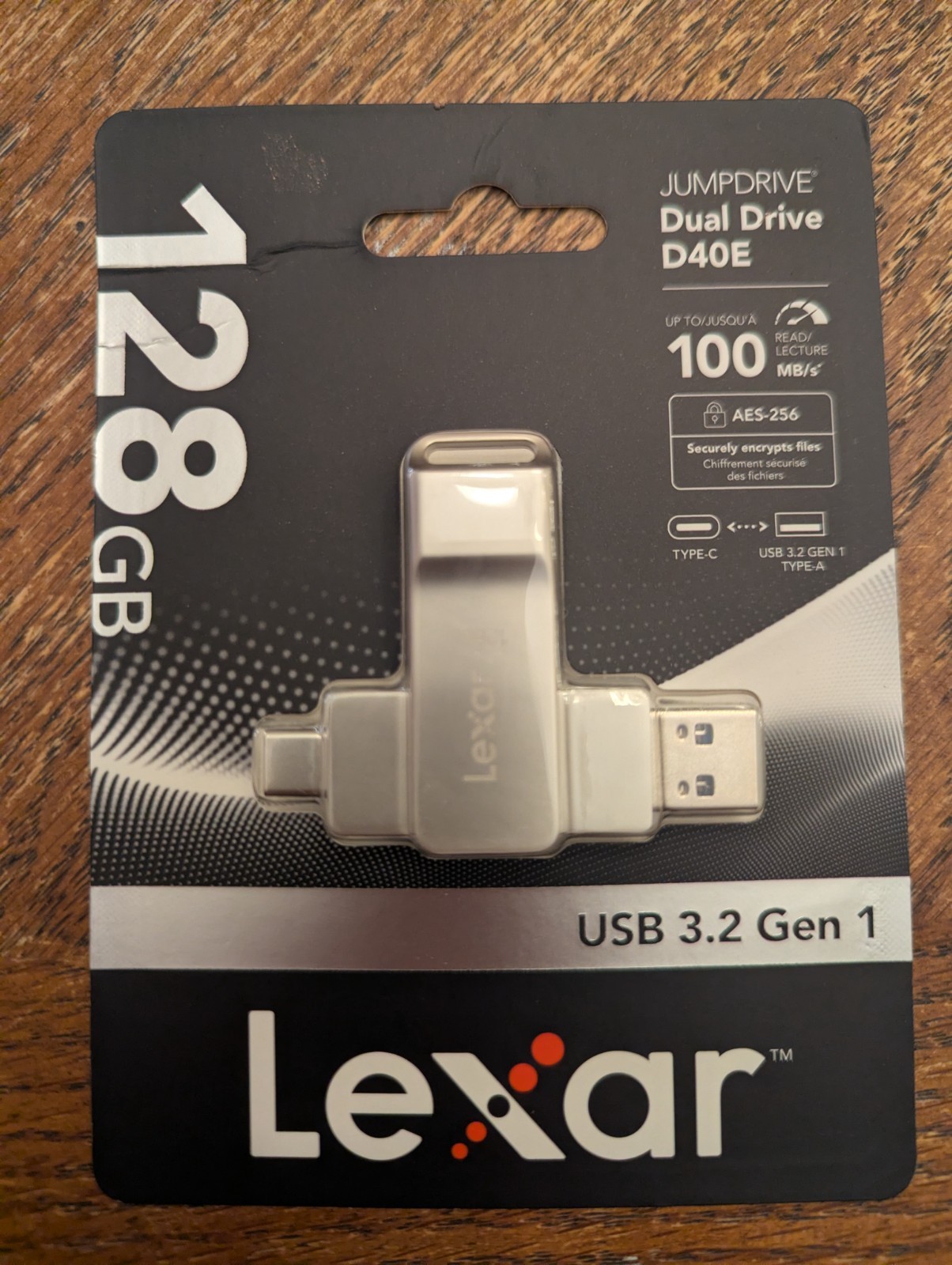 BRAND NEW Lexar JumpDrive D40E 128GB Flash -Dual Type-C & A Fast USB 3.2 130MB/s