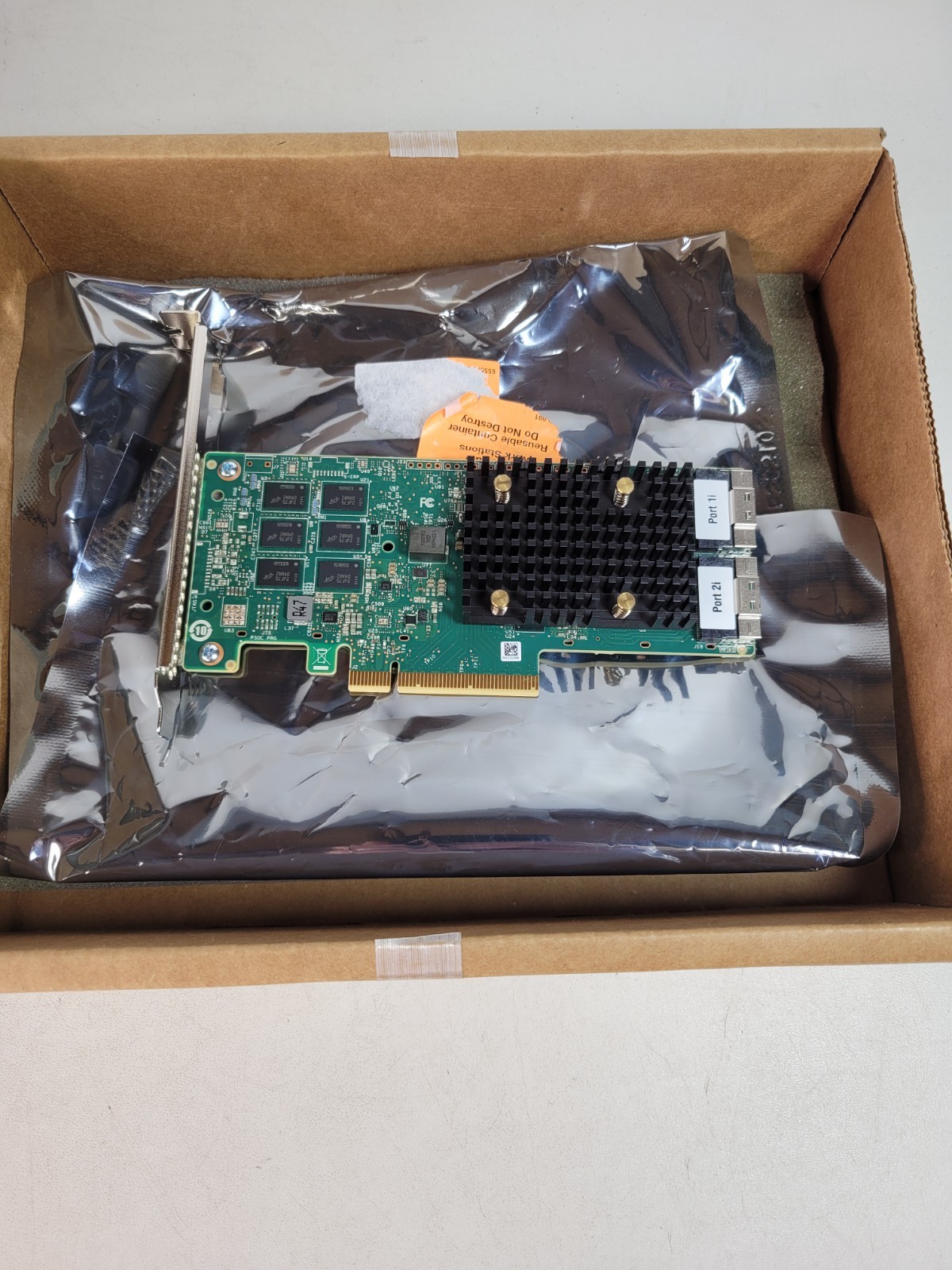 (NEW open box) P26324-B21 HPE Broadcom G10+ SPS-PCA MR216i-P SAS Controller Card