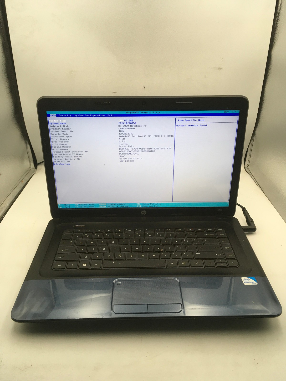 HP 2000 2B59WM - BOOTS TO BIOS - INTEL PENTIUM B960 - 4GB RAM - READ DESC - BB
