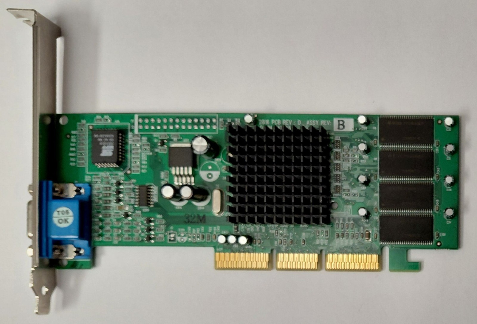 Leadtek WinFast LRI 2816 AGP Graphics Card (Nvidia Riva TNT2 M64, 32MB, Retro, 2002)