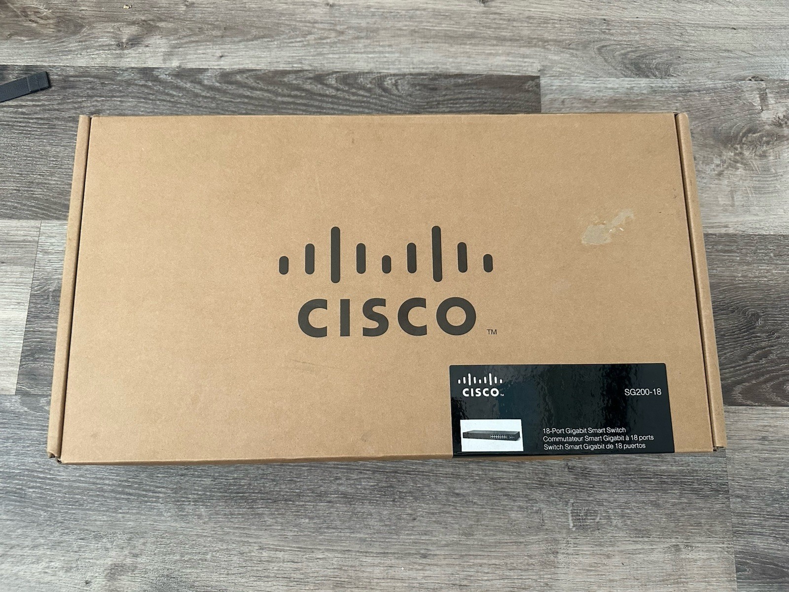 Cisco SG200-18 Gigabit Managed Ethernet Smart Switch 18 Ports (New, Open Box)