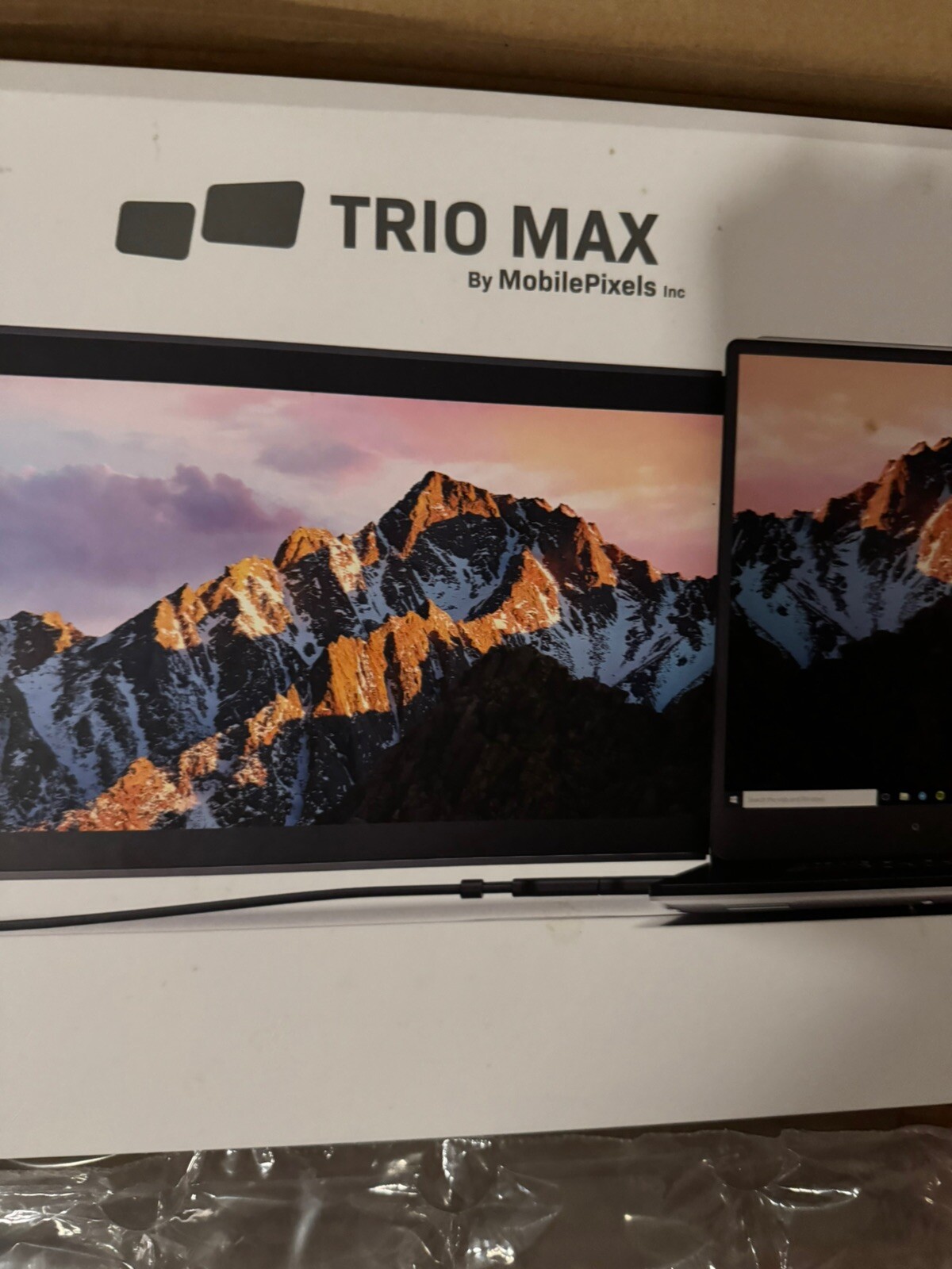 Mobile Pixels Trio Max Portable Monitor for Laptops 14" Full HD IPS 1920x1080p