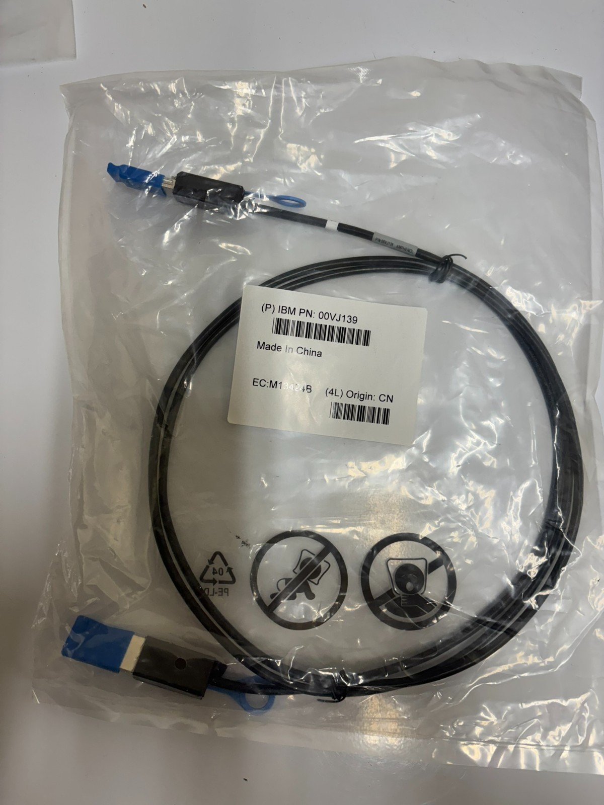 Lot of 5 - 2m IBM External Mini-SAS SFF-8088 to SFF-8088 Cable 00VJ139