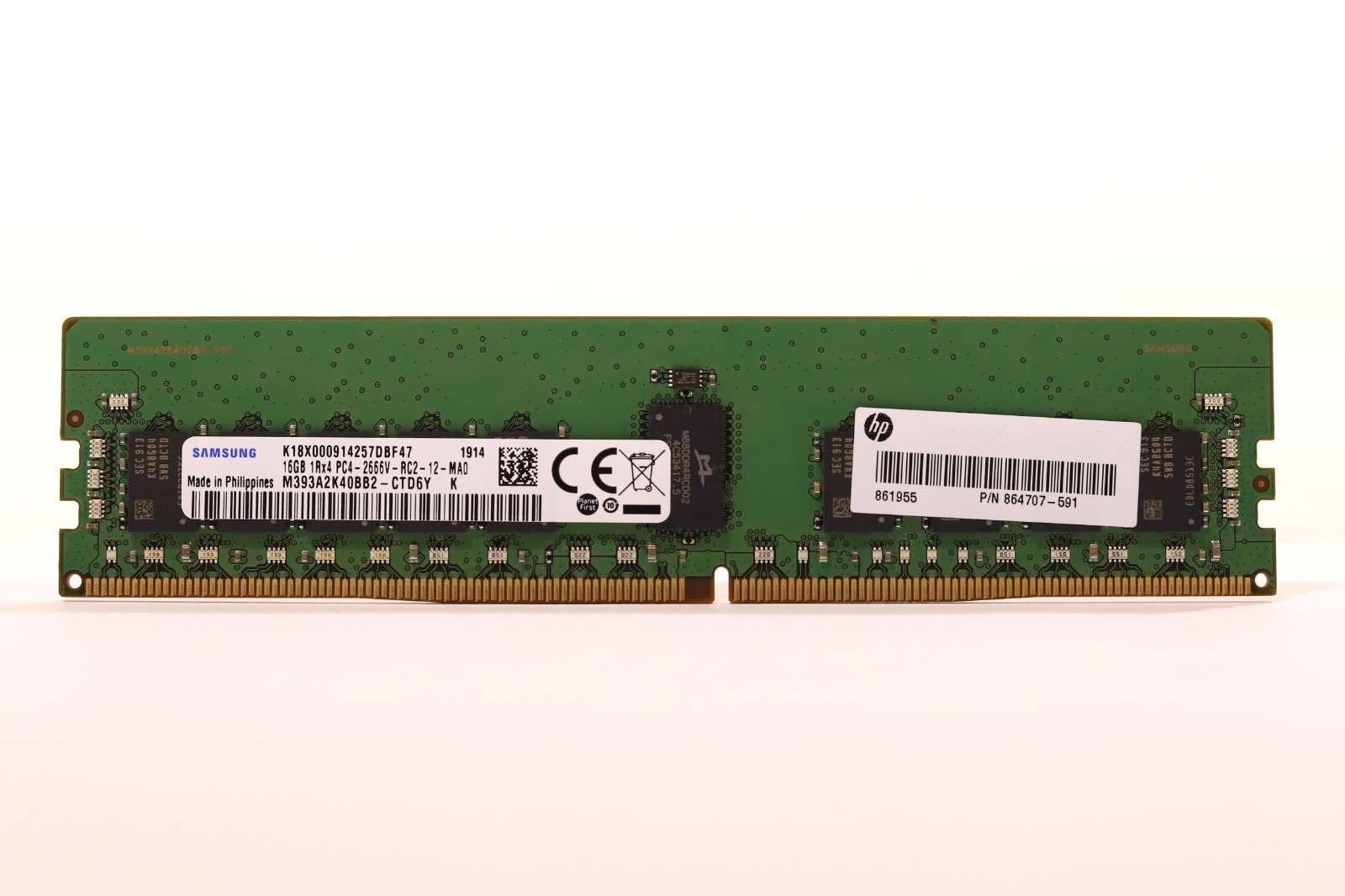 Samsung 16GB 1Rx4 PC4-2666V-RC2-12-MA0 ECC REG Server Memory M393A2K40BB2-CTD6Y