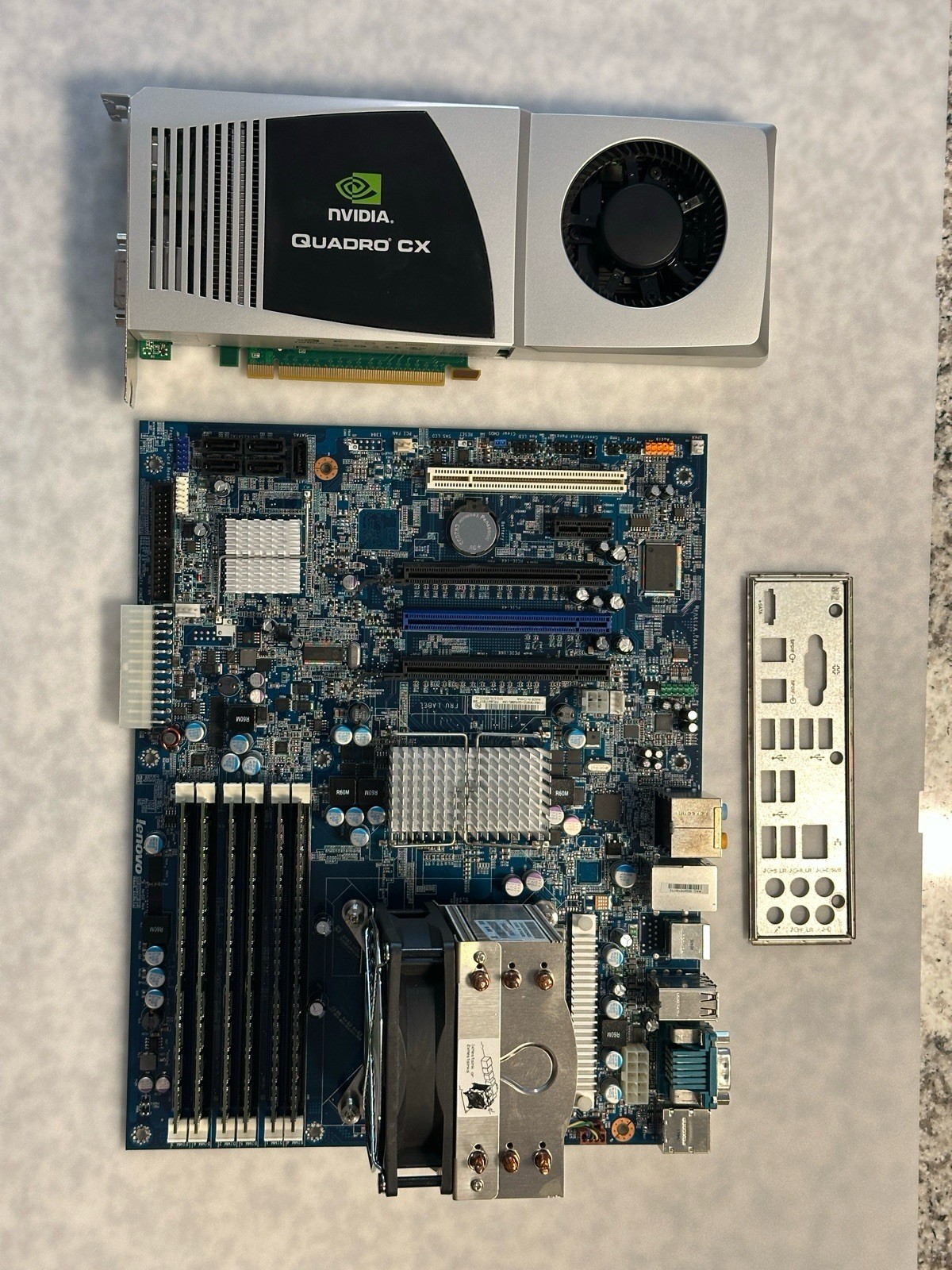 Lenovo Think Station S20 Motherboard/Xeon W3520 /12 Gigs DDR3/ Nvidia Quadro CX