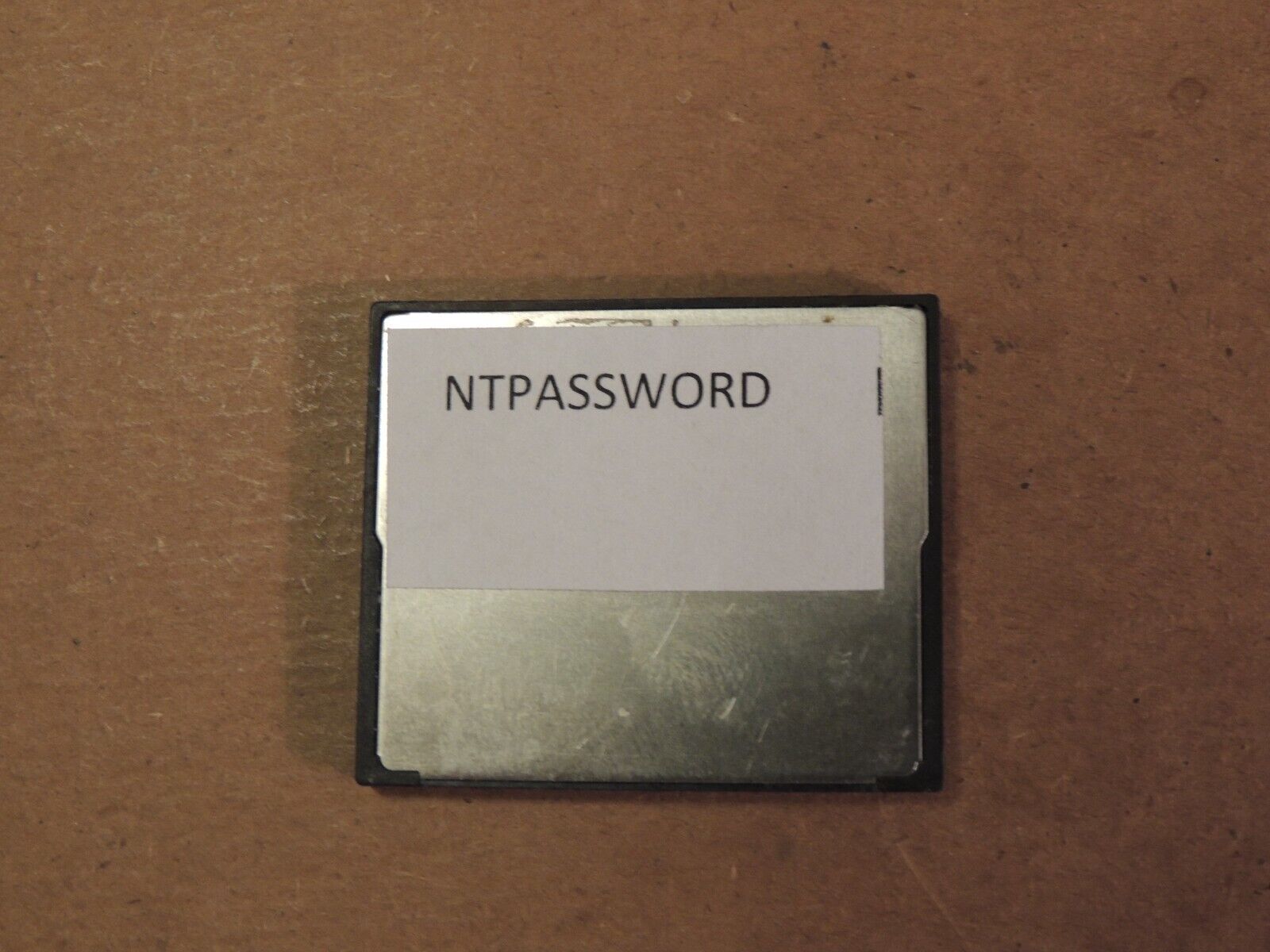 NT Password & Registry Editor (Blank Windows Passwords ) on Bootable CF Card