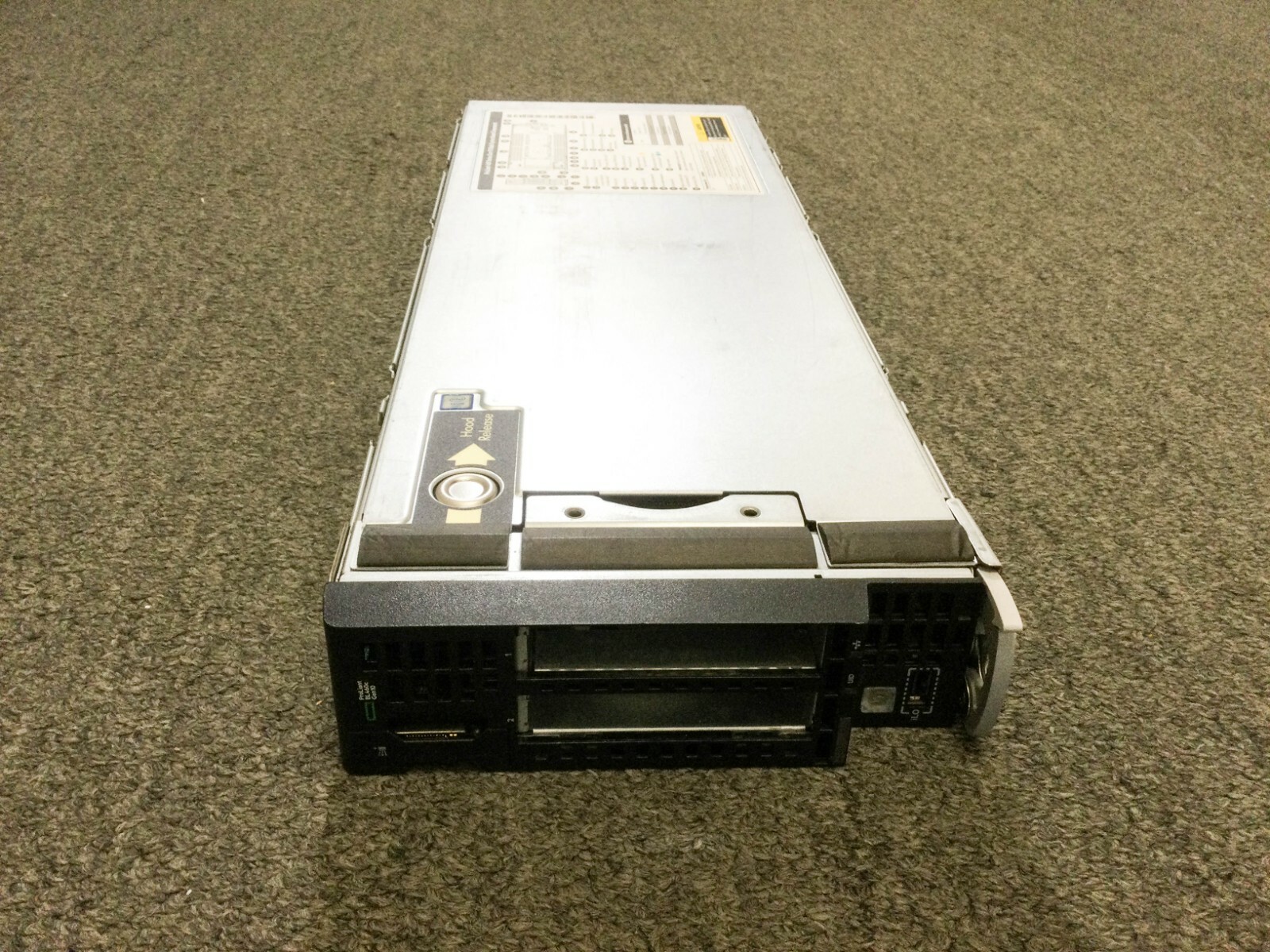 HPE PROLIANT BL460C GEN10 10GB/20GB FLEXIBLELOM CTO BLADE SERVER 863442-B21