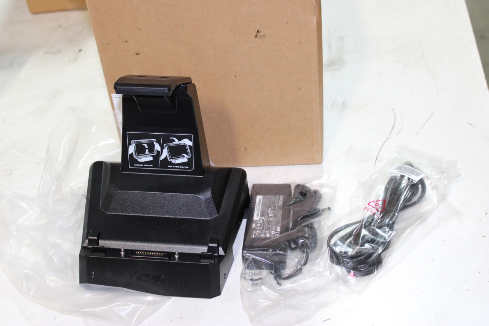 NEW Getac Dock Station for F110 Rugged Tablet PC Input