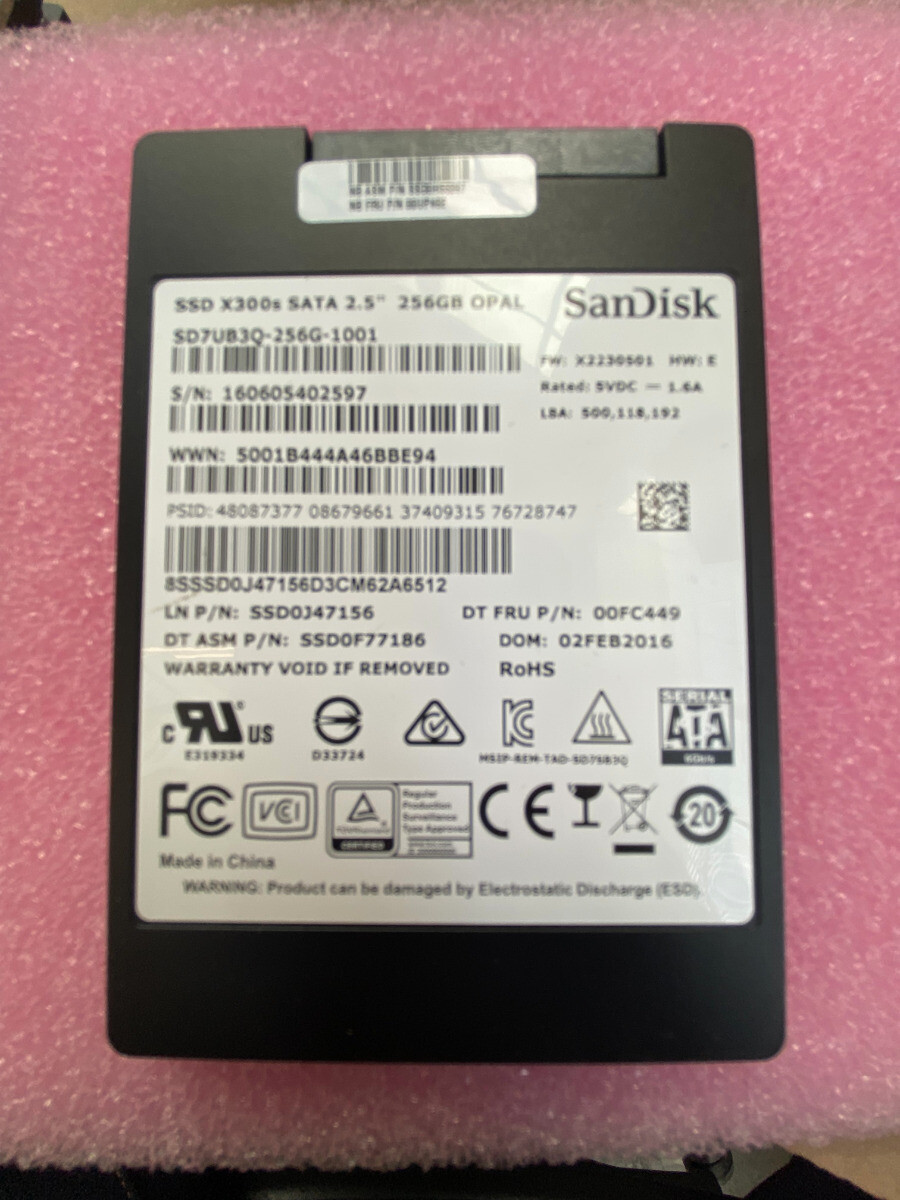 SanDisk SSD X300s SATA 6Gbps 2.5" 256GB OPAL SD7UB3Q-256GB-1001 Solid State