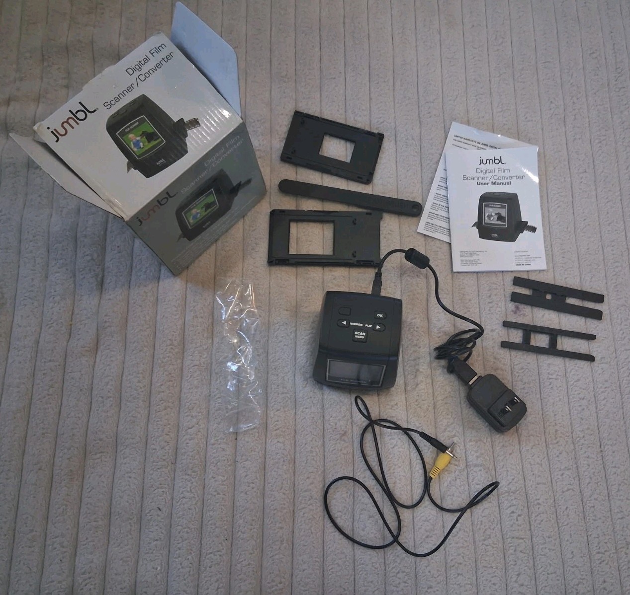 JUMBL Digital Film Scanner/Converter Converts 35mm, 126, 110 & Super 8 To JPG