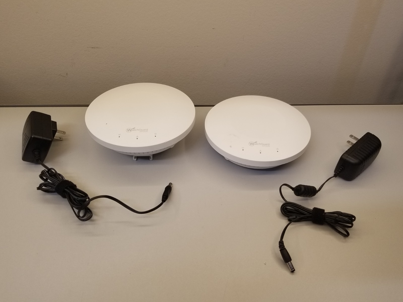 Lot of 2 WatchGuard AP300 802.11n 1.75 Gbps Wireless WiFi Access Point