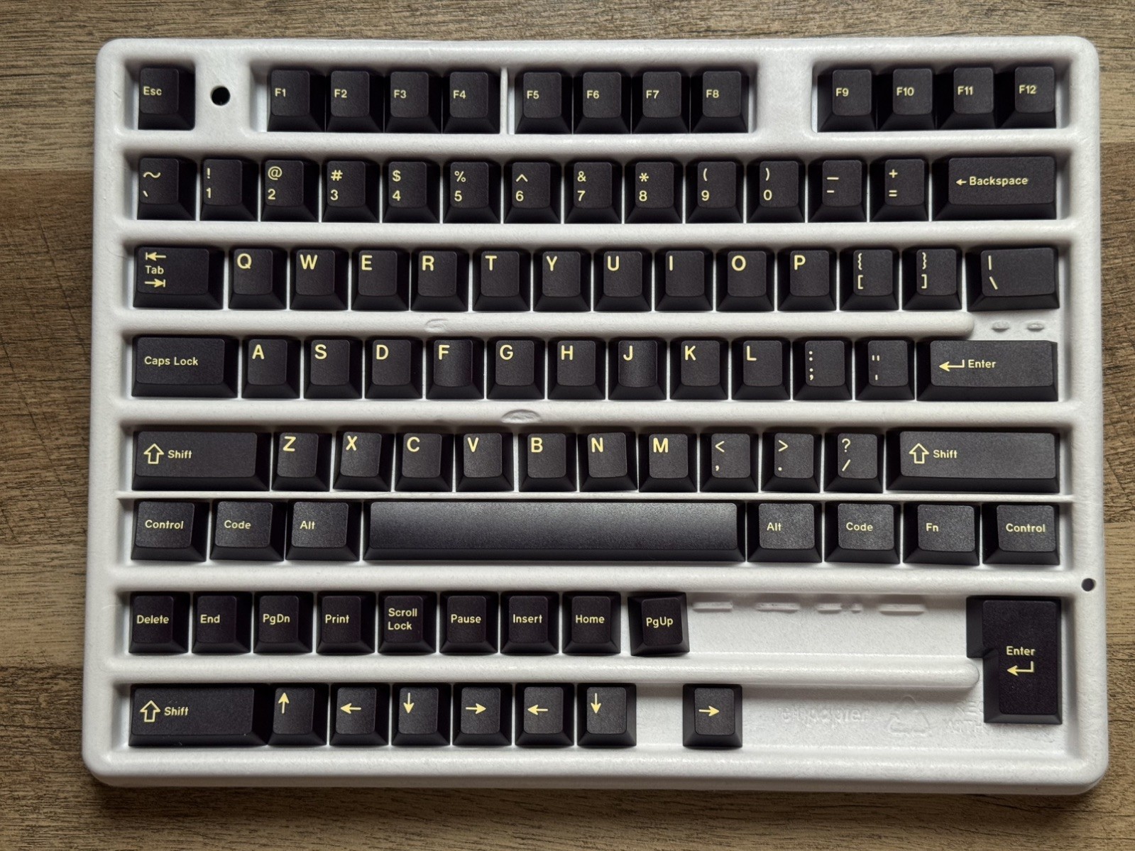 GMK Phantom 2 (Base, row 5, and space bar kits)