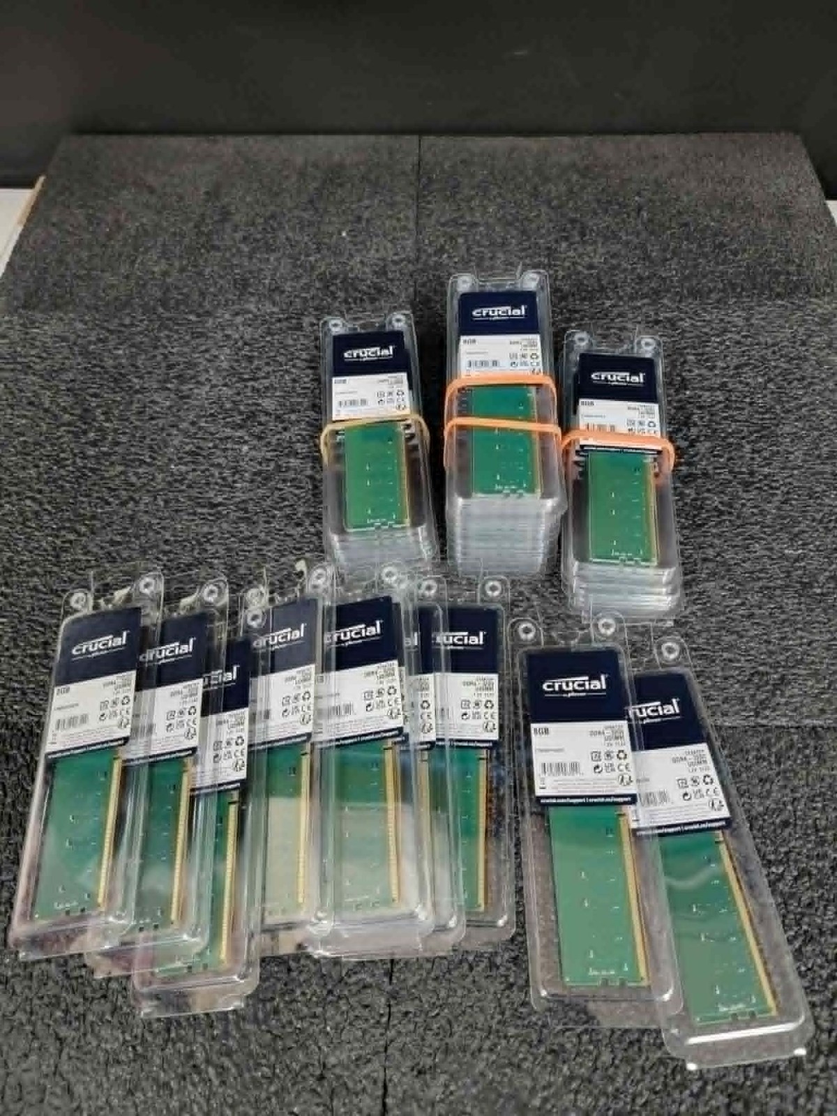 Lot 30 Crucial 8GB 1Rx8 PC4-25600 DDR4-3200 Non-ECC Desktop/Workstation Memory