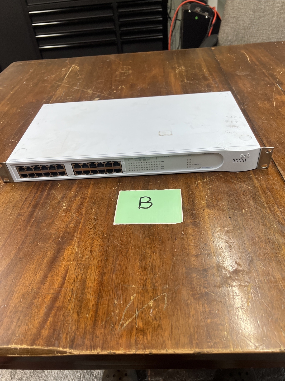 3Com 3C16988A SuperStack 3 Switch 3300MM 24-Port Network Switch
