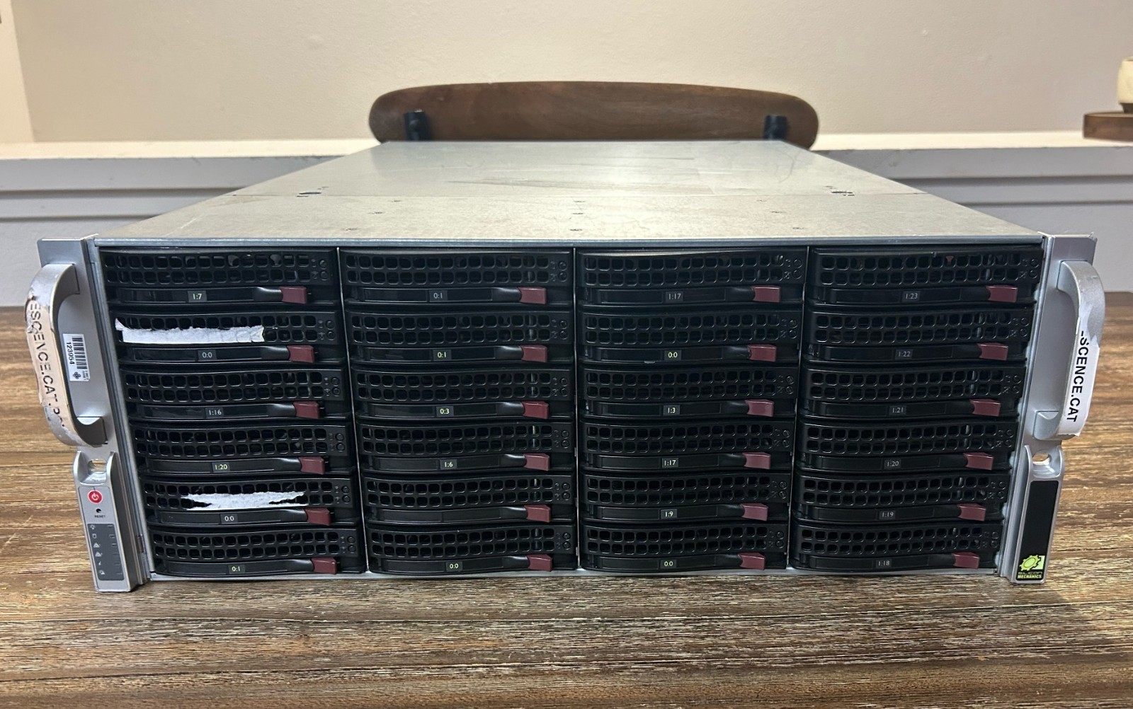 Supermicro CSE-846 24-Bay 2x E5-2620 256GB Dual SAS2308 24 Caddies
