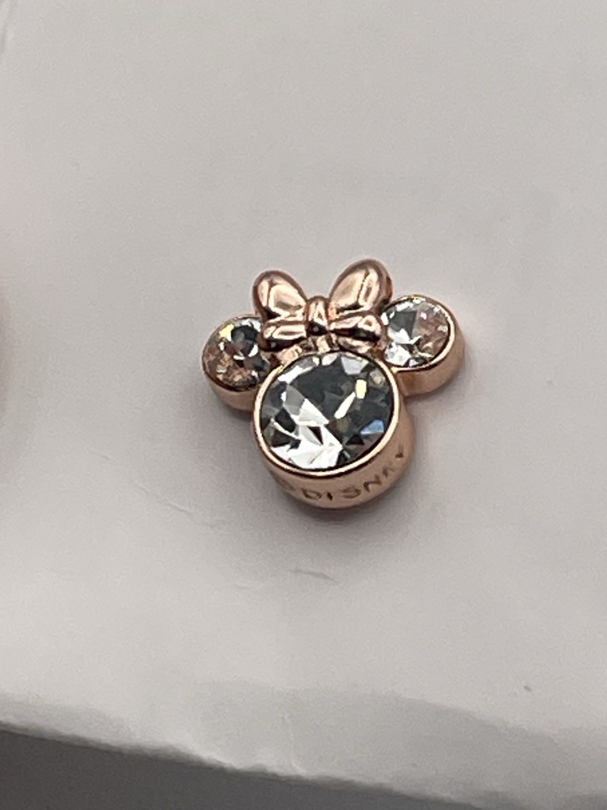 Disney Parks Minnie Mouse Brass Cubic Zirconia Single Earring Stud Gold Toned