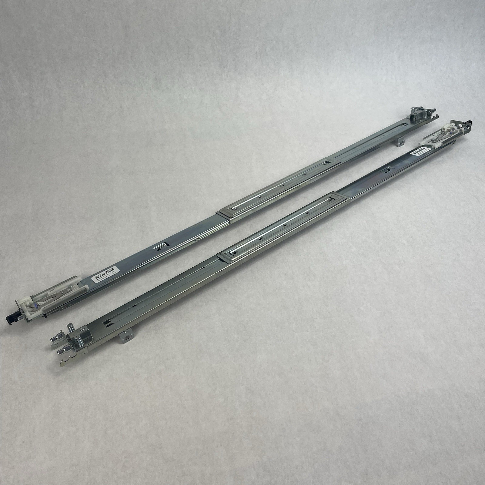 IBM 00D9374  00D93753 Server Sliding Rail Kit 1U Left & Right