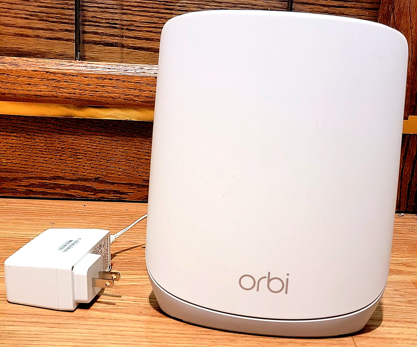 Netgear Orbi RBS760 Add-On Satellite Tri-Band Wireless Mesh WiFi 6 AX5400