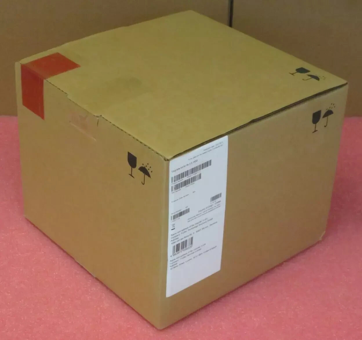 New Fujitsu Primergy TX1330 M4 8x to 16x 2.5" HDD Upgrade Kit S26361-F3899-L11