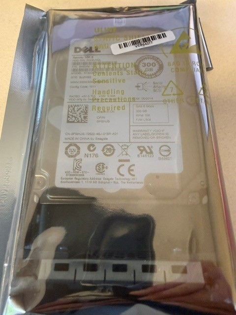 Dell 300GB SAS 10k 6Gb 2.5" Hard Drive PGHJG in 3.5" Caddy for PowerEdge Servers