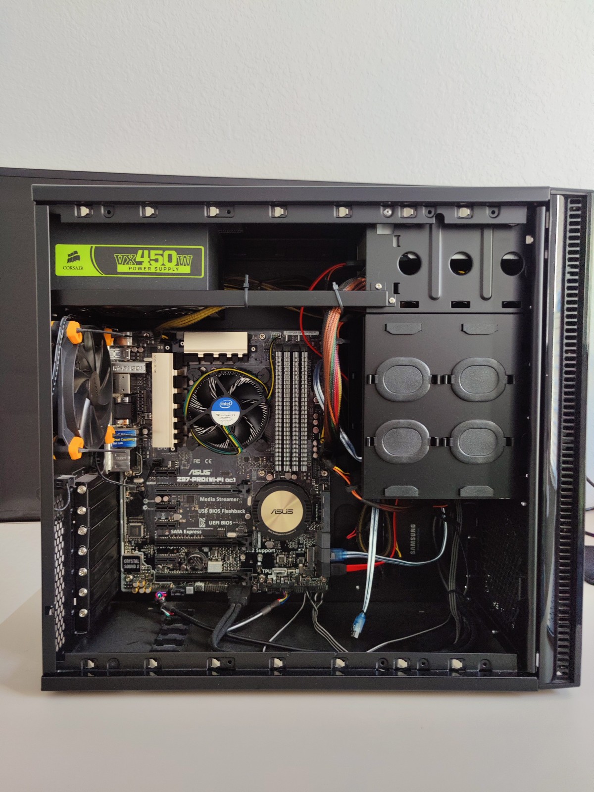 Antec 25 Solo II  ATX quiet case, Intel I-7