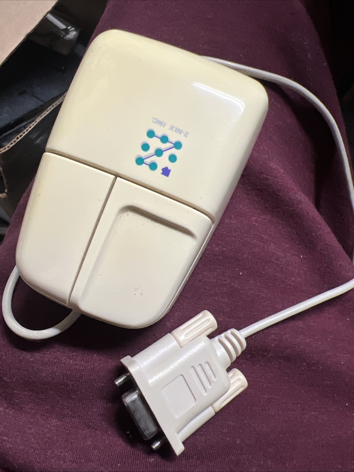 Vtg 1990's Z-NIX Inc E6QMOUSE X31 Retro 2-Button DB-9 PC Computer GREAT