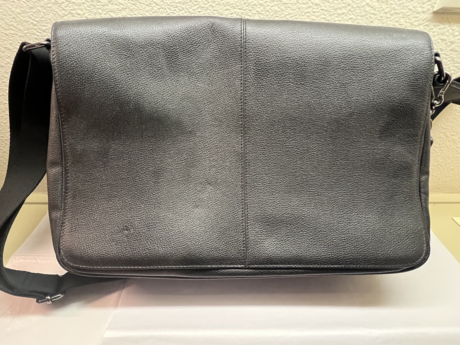 Samsonite Professional Leather Messenger Bag, 13 in. Laptop Sleeve
