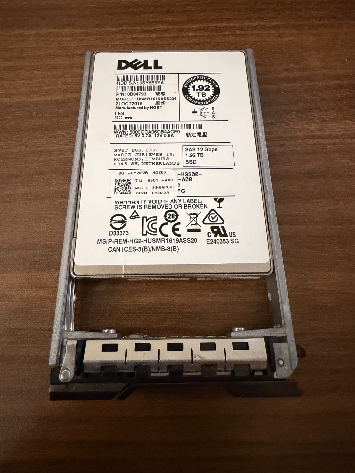 Y2M2R Dell Compellent 1.92TB Enterprise SAS 12Gbps 2.5-inch Solid State Drive
