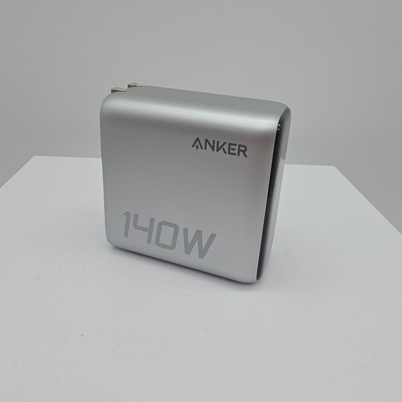 Anker - Laptop Charger (140W, 4-Port, PD 3.1) - Silver