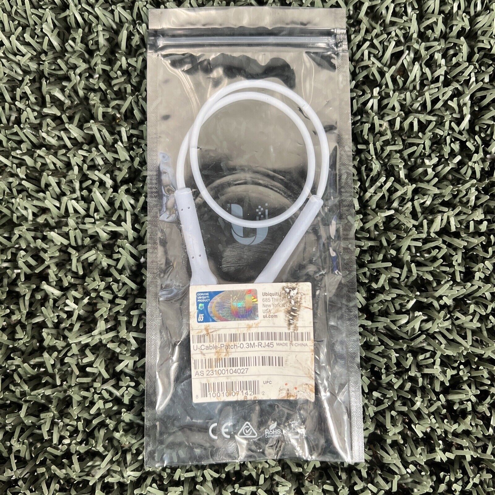 Ubiquiti Networks U-CABLE-PATCH-0.3M-RJ45 UniFi Ethernet Patch Cable (#113)