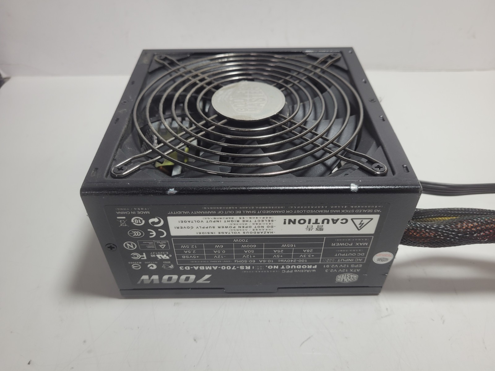 COOLER MASTER RS-700-AMBA-D3 700Watt Desktop Power Supply *Read # 0711