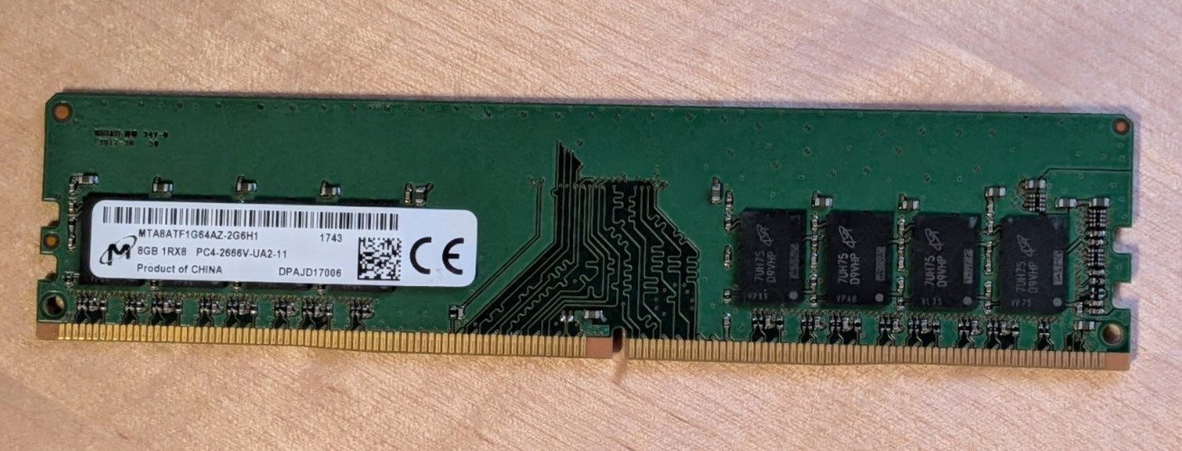 Micron 8GB DDR4 2666MHz Desktop Memory RAM MTA8ATF1G64AZ-2G6H1